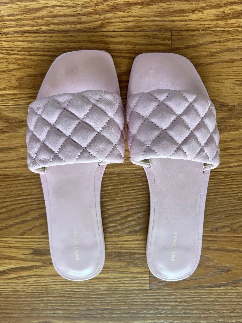 Ann Taylor Pink Zoe Quilted Leather Flat Slides
